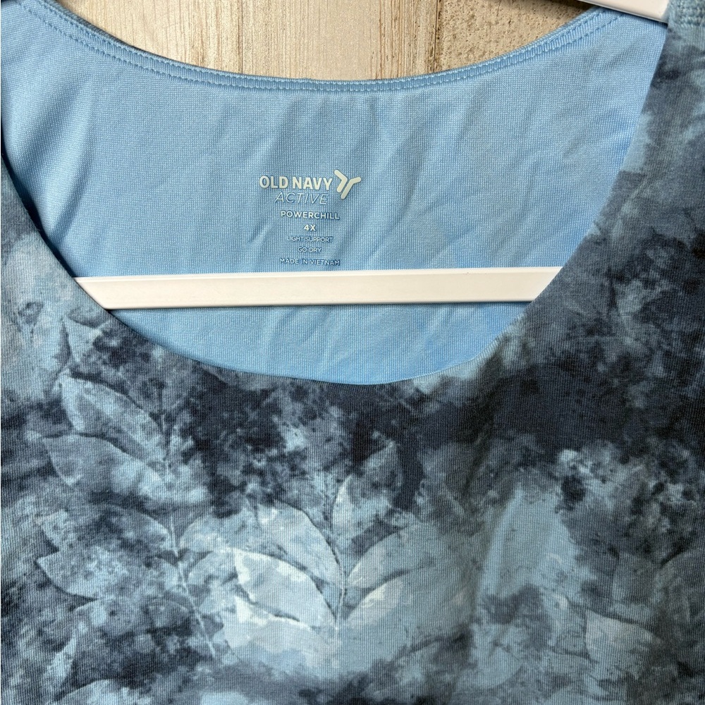 Old Navy Women’s Light Support PowerChill Longline Sports Bra Tank Size 4X NWT - Picture 4 of 16